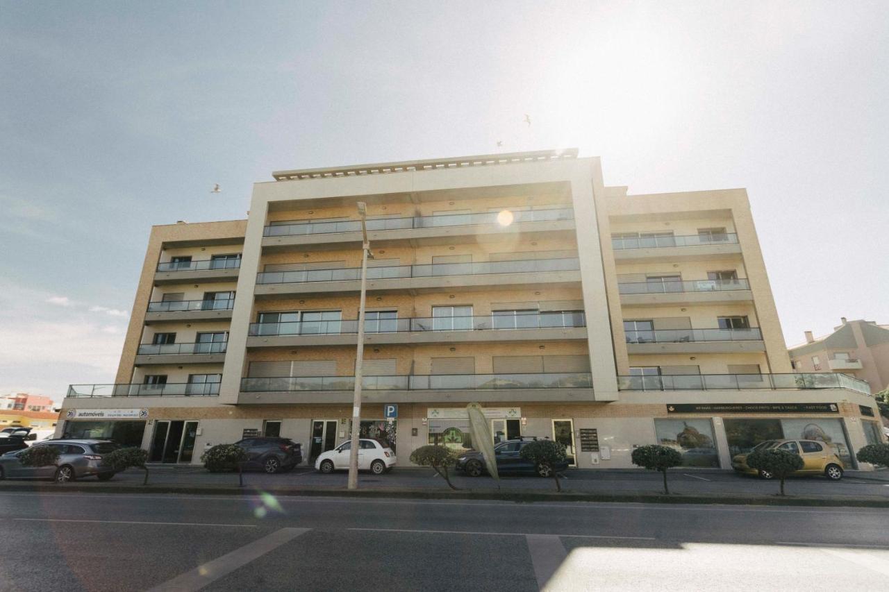 Best Houses 74 - Surfside Lodge Peniche Bagian luar foto